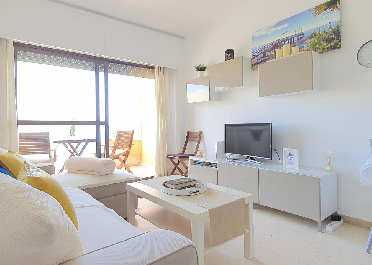 Beachfront Studio Apartment Marbella Exterior foto