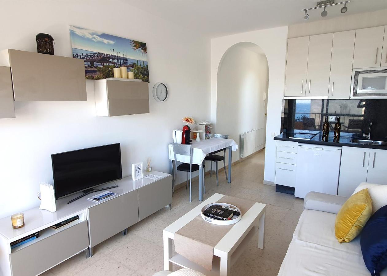 Beachfront Studio Apartment Marbella Exterior foto