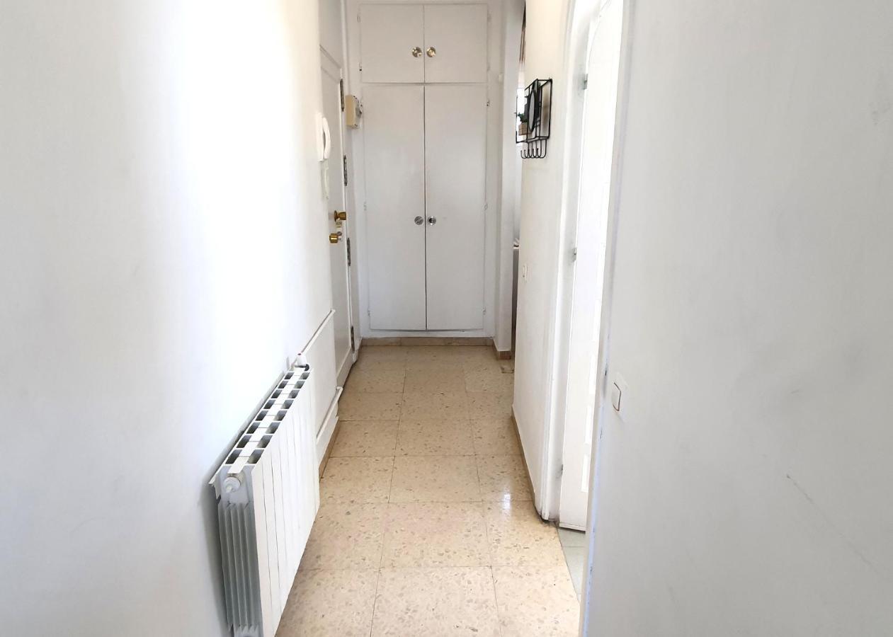 Beachfront Studio Apartment Marbella Exterior foto